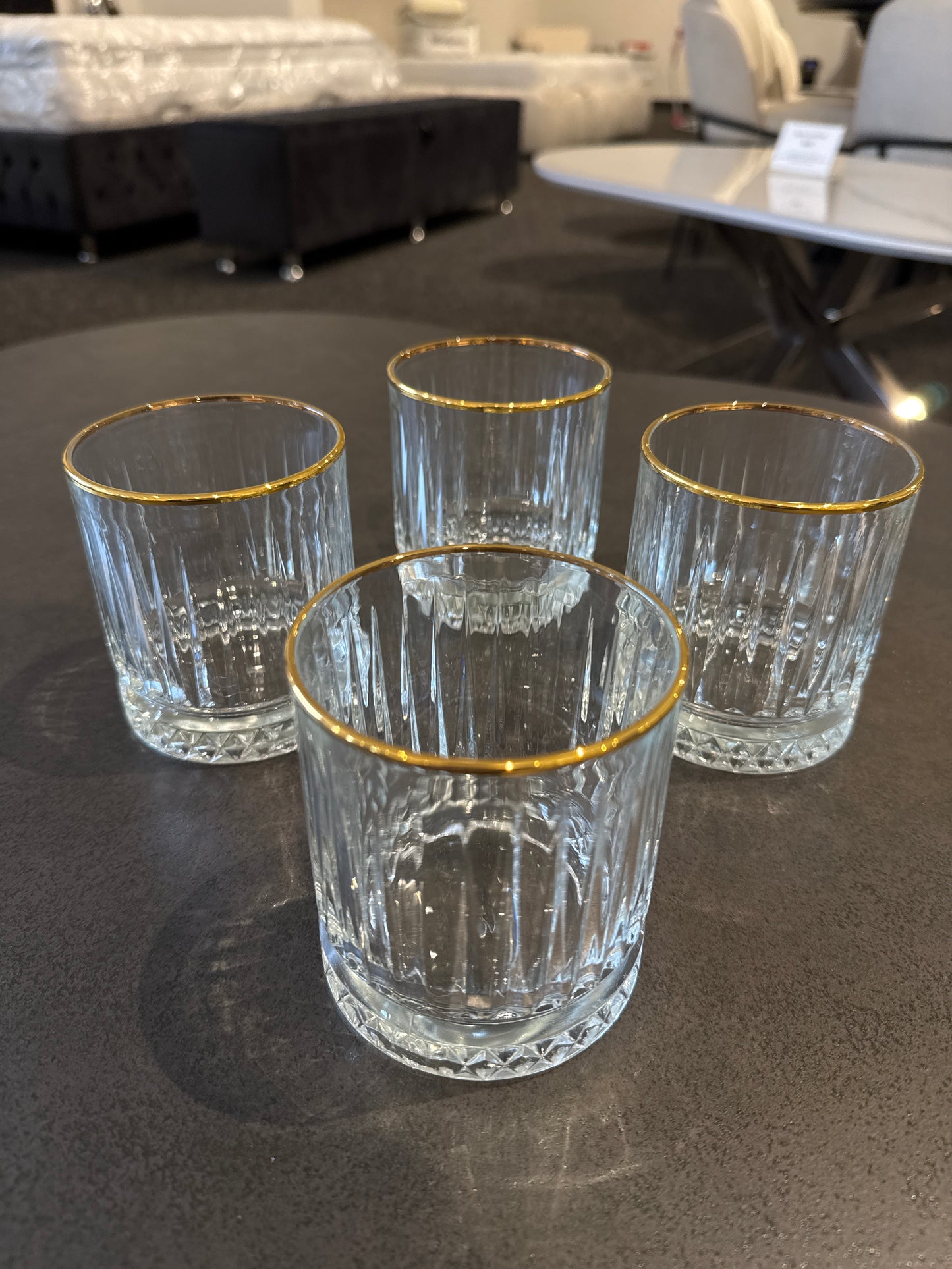 Elysia Trinkglas 4er Set mit goldenem Rand